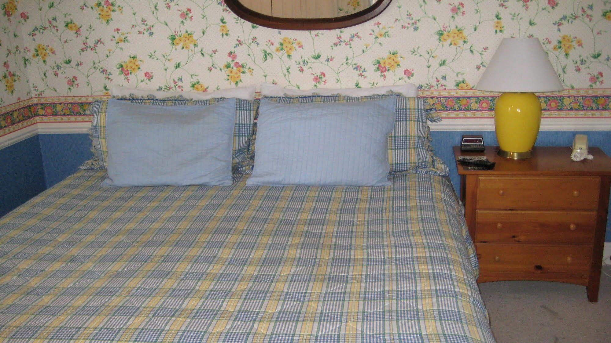 Water Street Inn Boyne City Eksteriør billede